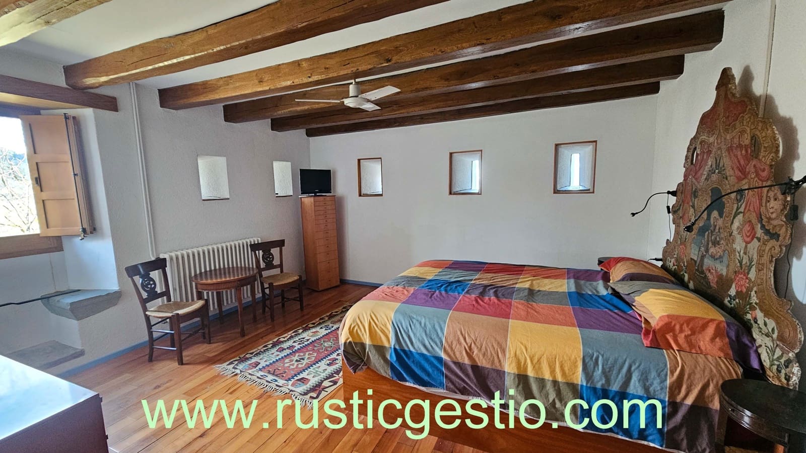 8 soveværelse Finca/Landehus til salg i La Vall d'en Bas med swimmingpool garage - € 1.290.000 (Ref: 9168660)