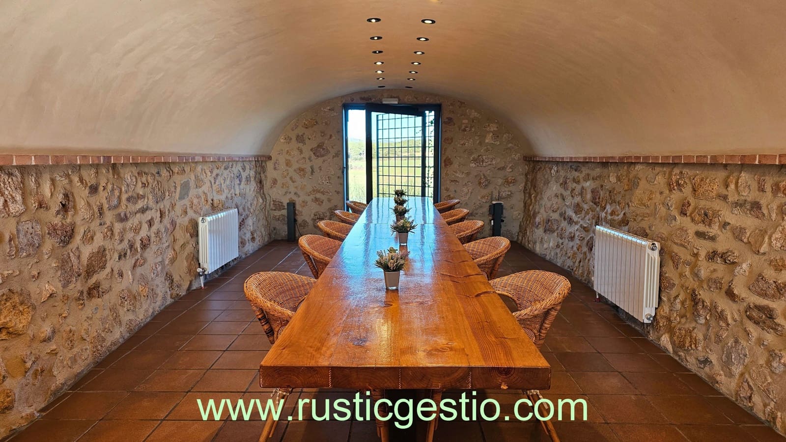 12 soveværelse Hotel til salg i Terrades med swimmingpool garage - € 2.200.000 (Ref: 9168661)