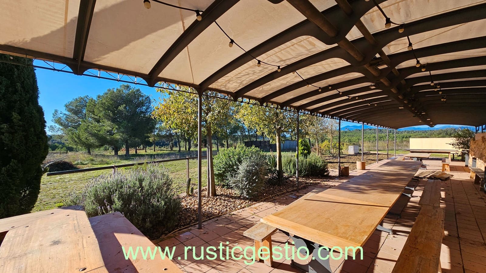 12 soveværelse Hotel til salg i Terrades med swimmingpool garage - € 2.200.000 (Ref: 9168661)