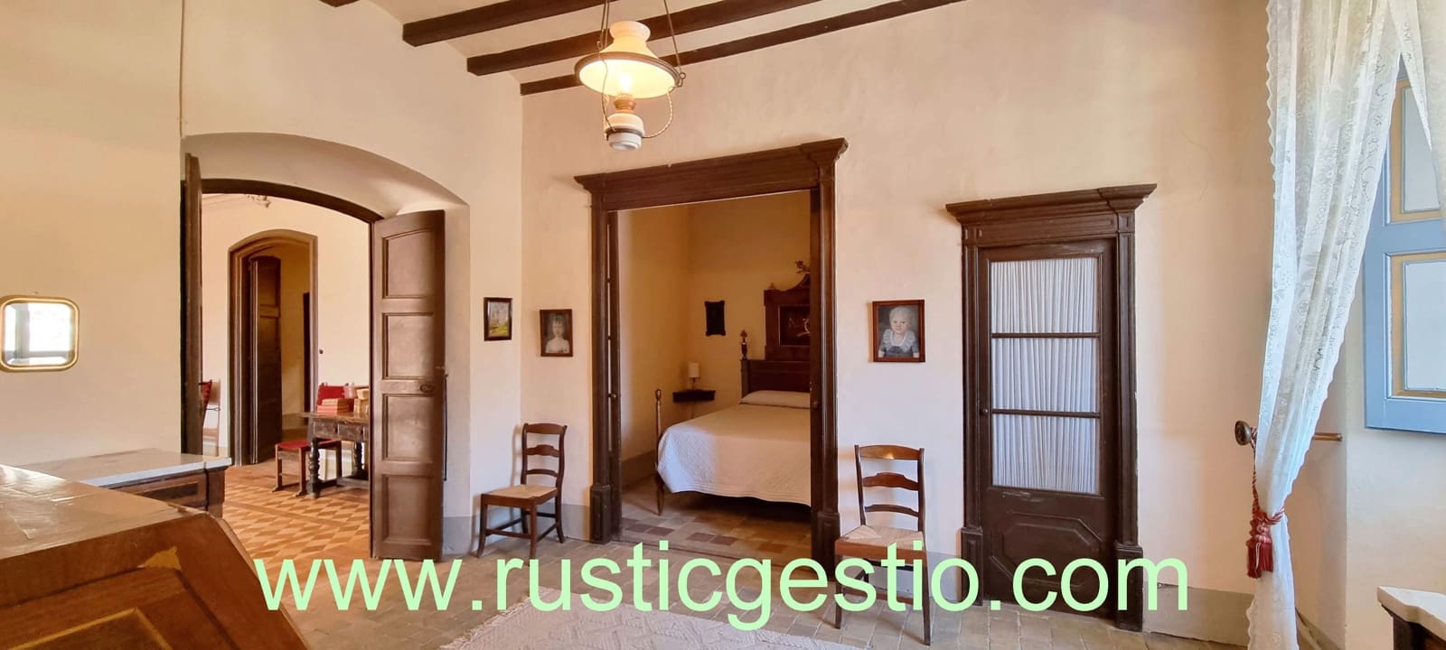 12 chambre Finca/Maison de Campagne à vendre à Vidra - 2 340 000 € (Ref: 9168664)