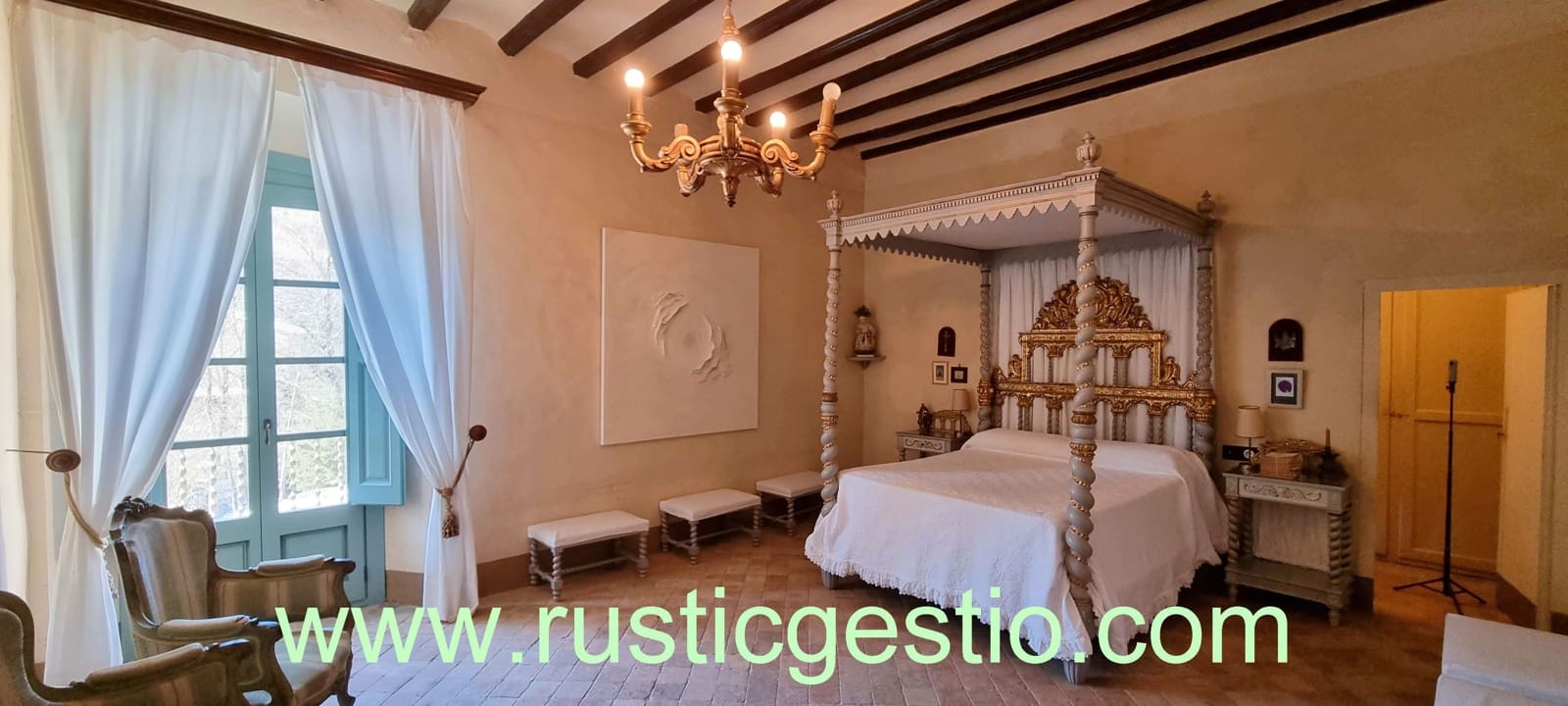 12 chambre Finca/Maison de Campagne à vendre à Vidra - 2 340 000 € (Ref: 9168664)