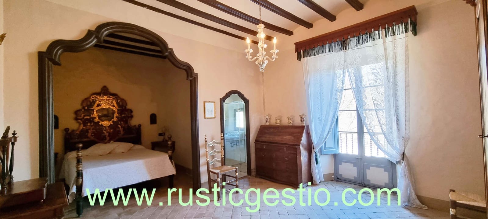 12 chambre Finca/Maison de Campagne à vendre à Vidra - 2 340 000 € (Ref: 9168664)