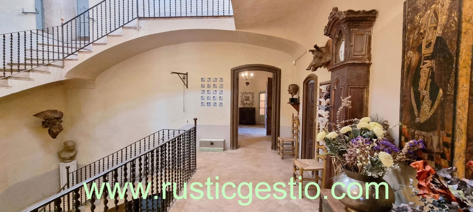 12 chambre Finca/Maison de Campagne à vendre à Vidra - 2 340 000 € (Ref: 9168664)