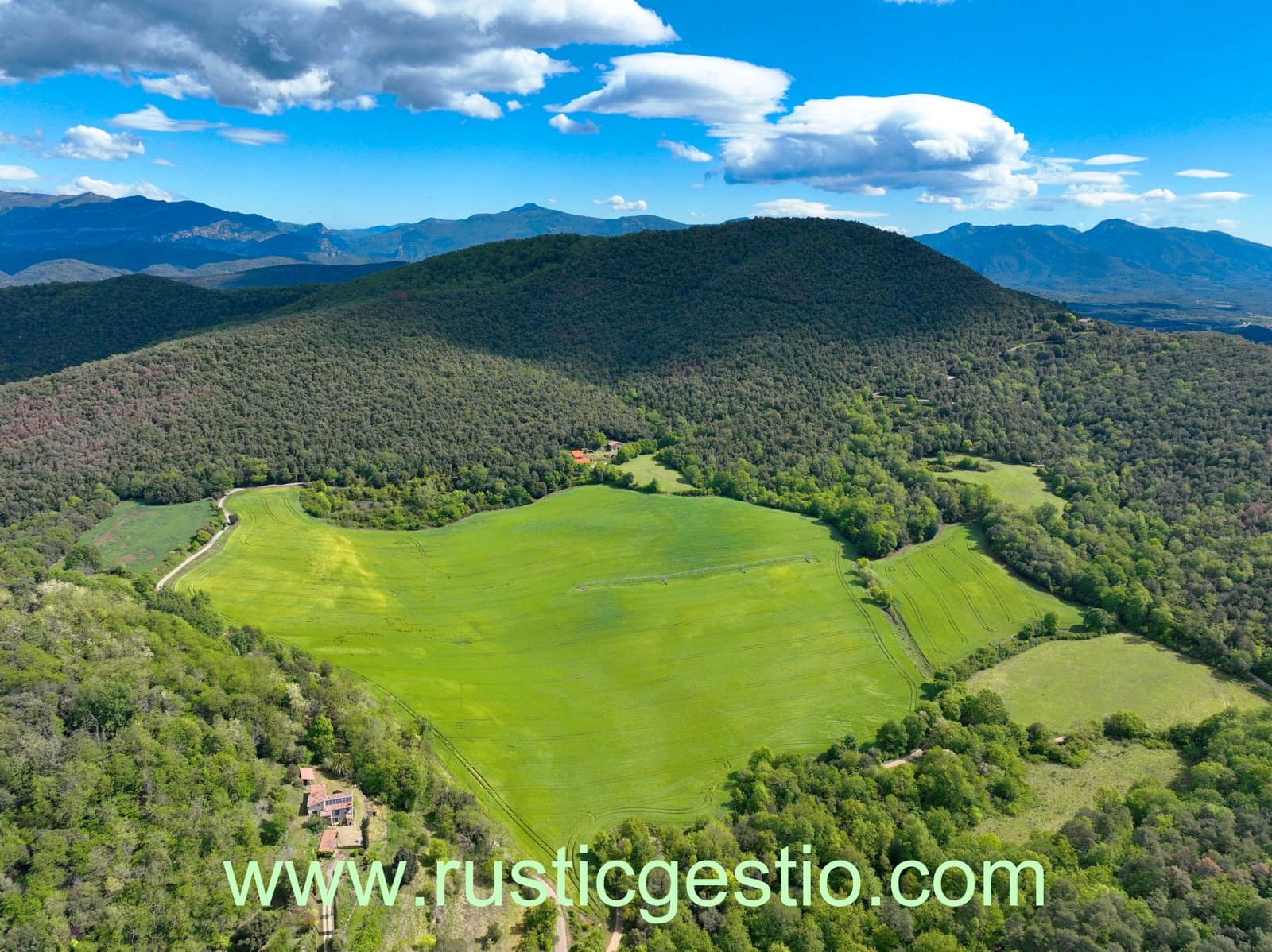 Finca/Casa di Campagna in vendita in Sant Joan les Fonts - 600.000 € (Rif: 9168666)