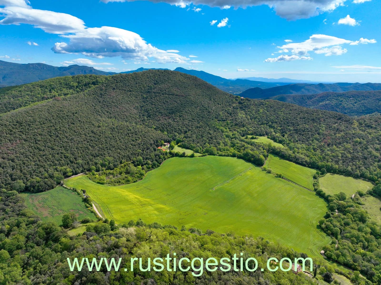 Finca/Casa di Campagna in vendita in Sant Joan les Fonts - 600.000 € (Rif: 9168666)