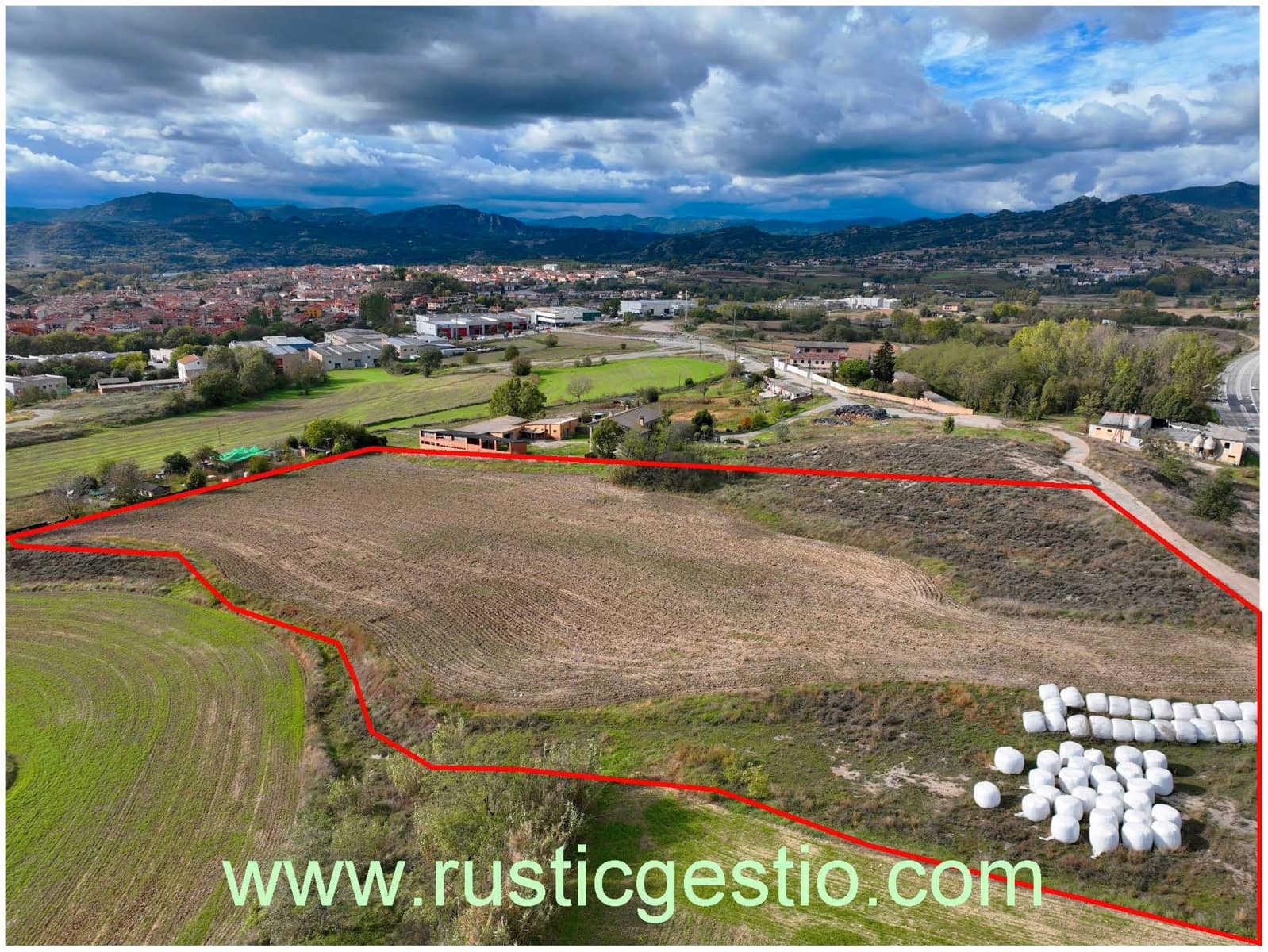 Finca/Landhuis te koop in Manlleu - € 39.000 (Ref: 9168673)