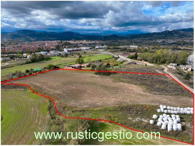 Finca/Landehus til salg i Manlleu - € 39.000 (Ref: 9168673)