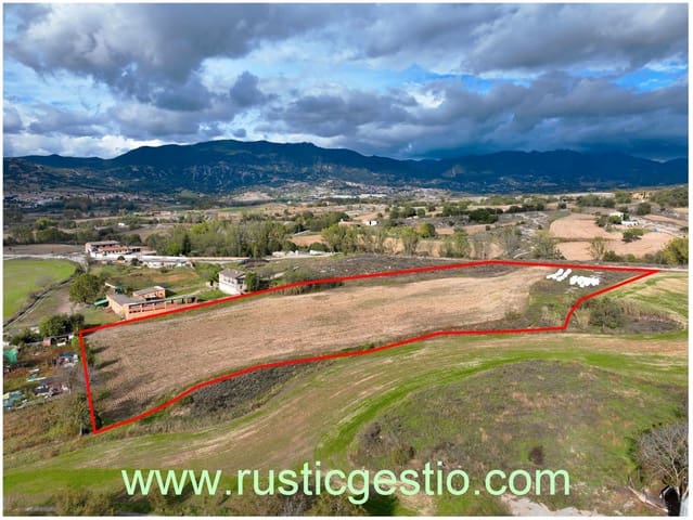 Finca/Casa di Campagna in vendita in Manlleu - 39.000 € (Rif: 9168673)