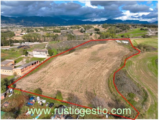 Finca/Casa di Campagna in vendita in Manlleu - 39.000 € (Rif: 9168673)