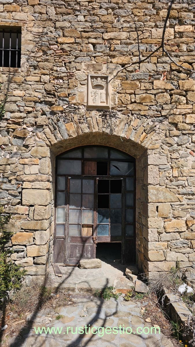 25 soveværelse Finca/Landehus til salg i Les Llosses - € 1.500.000 (Ref: 9168680)