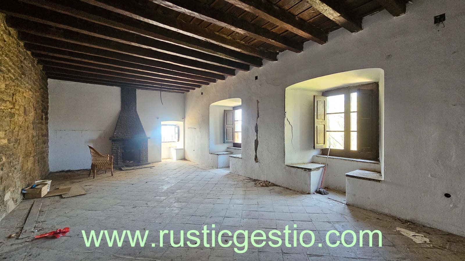 25 soveværelse Finca/Landehus til salg i Les Llosses - € 1.500.000 (Ref: 9168680)