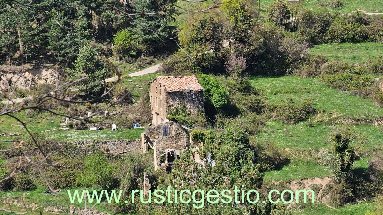 25 soveværelse Finca/Landehus til salg i Les Llosses - € 1.500.000 (Ref: 9168680)