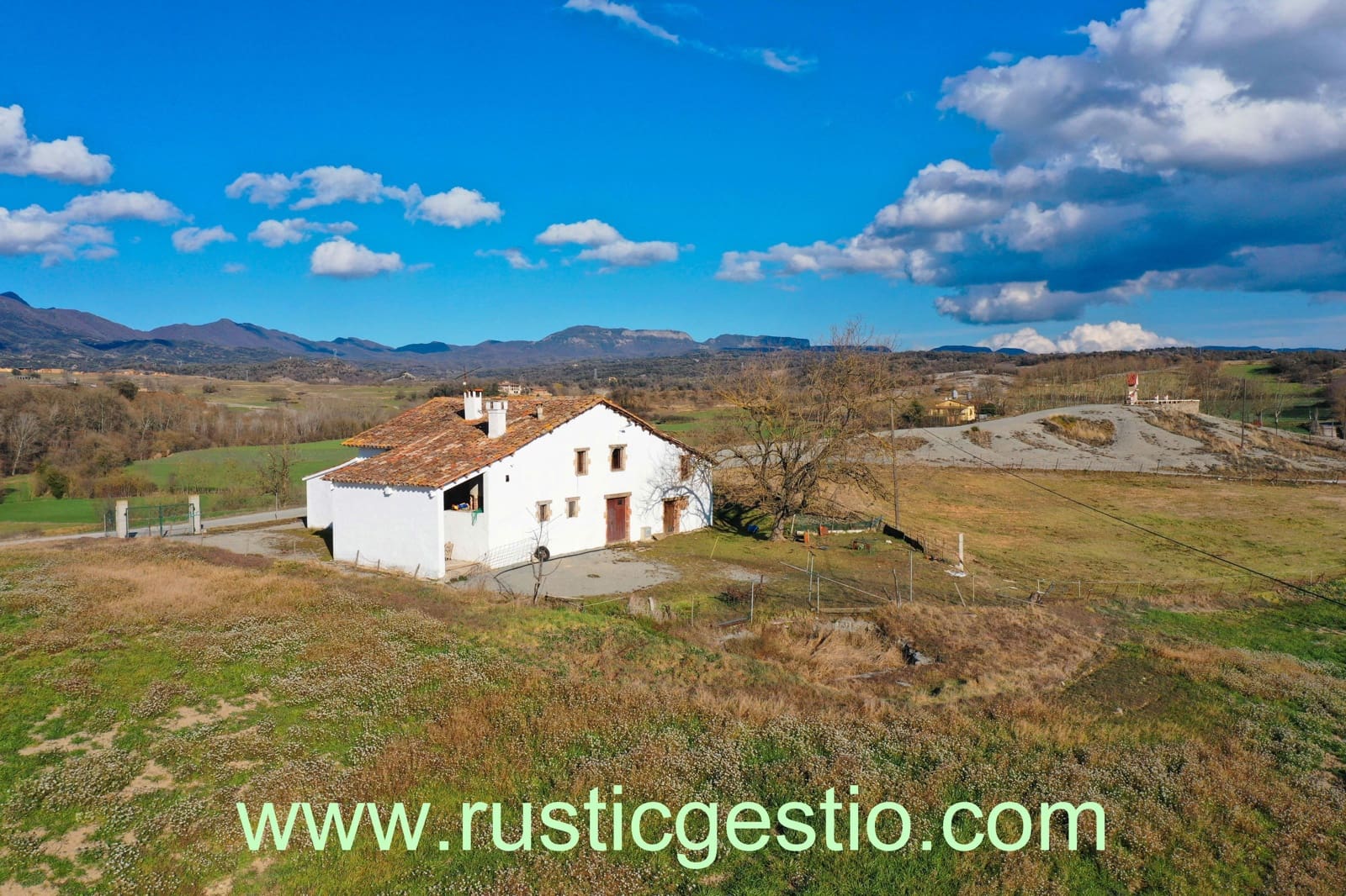 4 sypialnia Finka/Dom wiejski na sprzedaż w Sant Vicenc de Torello - 420 000 € (Ref: 9168683)
