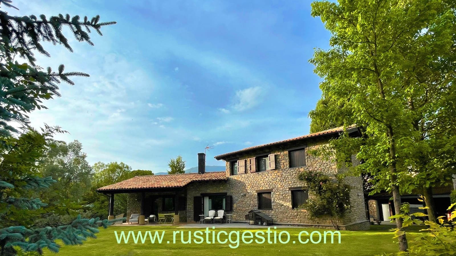 4 sypialnia Finka/Dom wiejski na sprzedaż w Miasto Lleida z garażem - 1 350 000 € (Ref: 9168685)