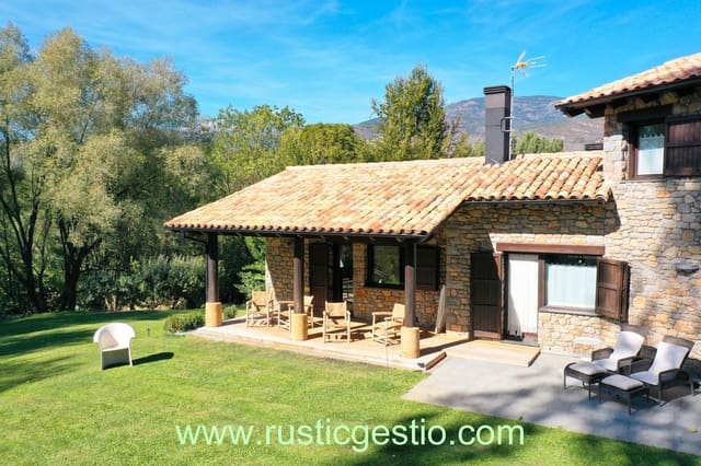 4 bedroom Finca/Country House for sale in Lleida city with garage - € 1,350,000 (Ref: 9168685)