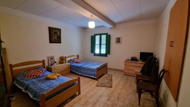 4 camera da letto Finca/Casa di Campagna in vendita in Ripoll con garage - 495.000 € (Rif: 9168687)