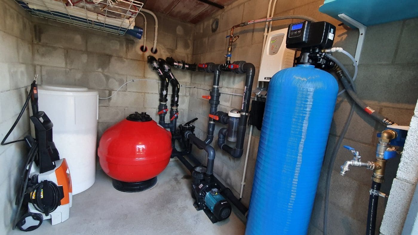 12 bedroom Finca/Country House for sale in Oris with pool garage - € 920,000 (Ref: 9168688)