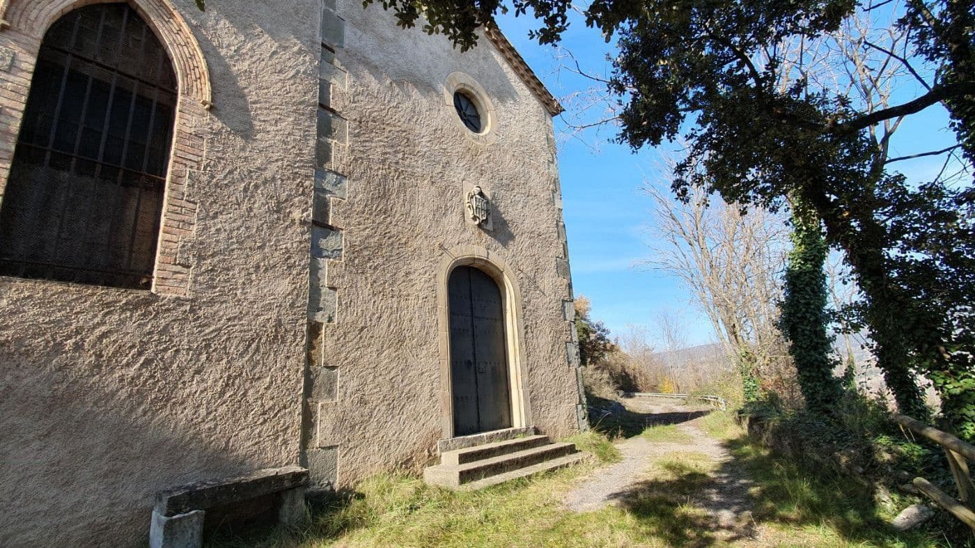 12 bedroom Finca/Country House for sale in Oris with pool garage - € 920,000 (Ref: 9168688)