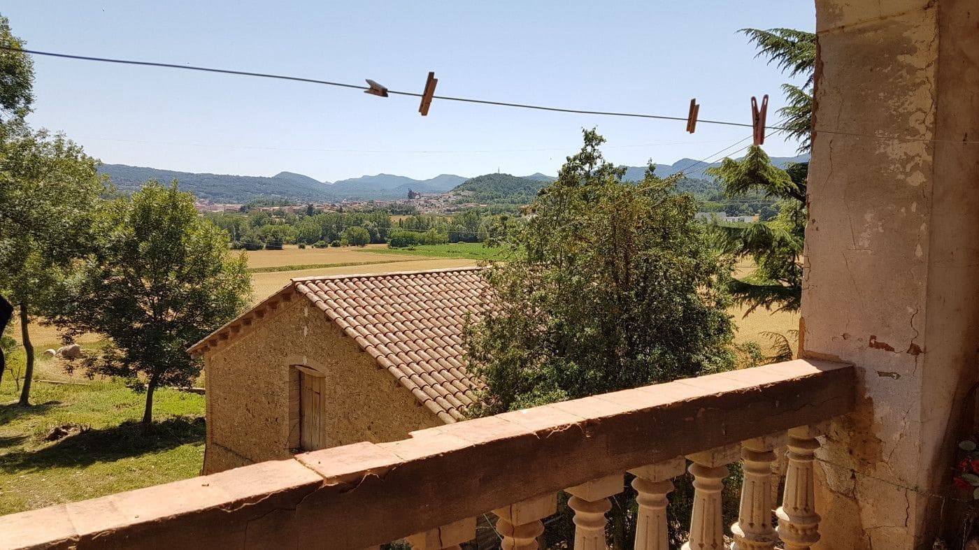 10 bedroom Finca/Country House for sale in Olot - € 850,000 (Ref: 9168690)