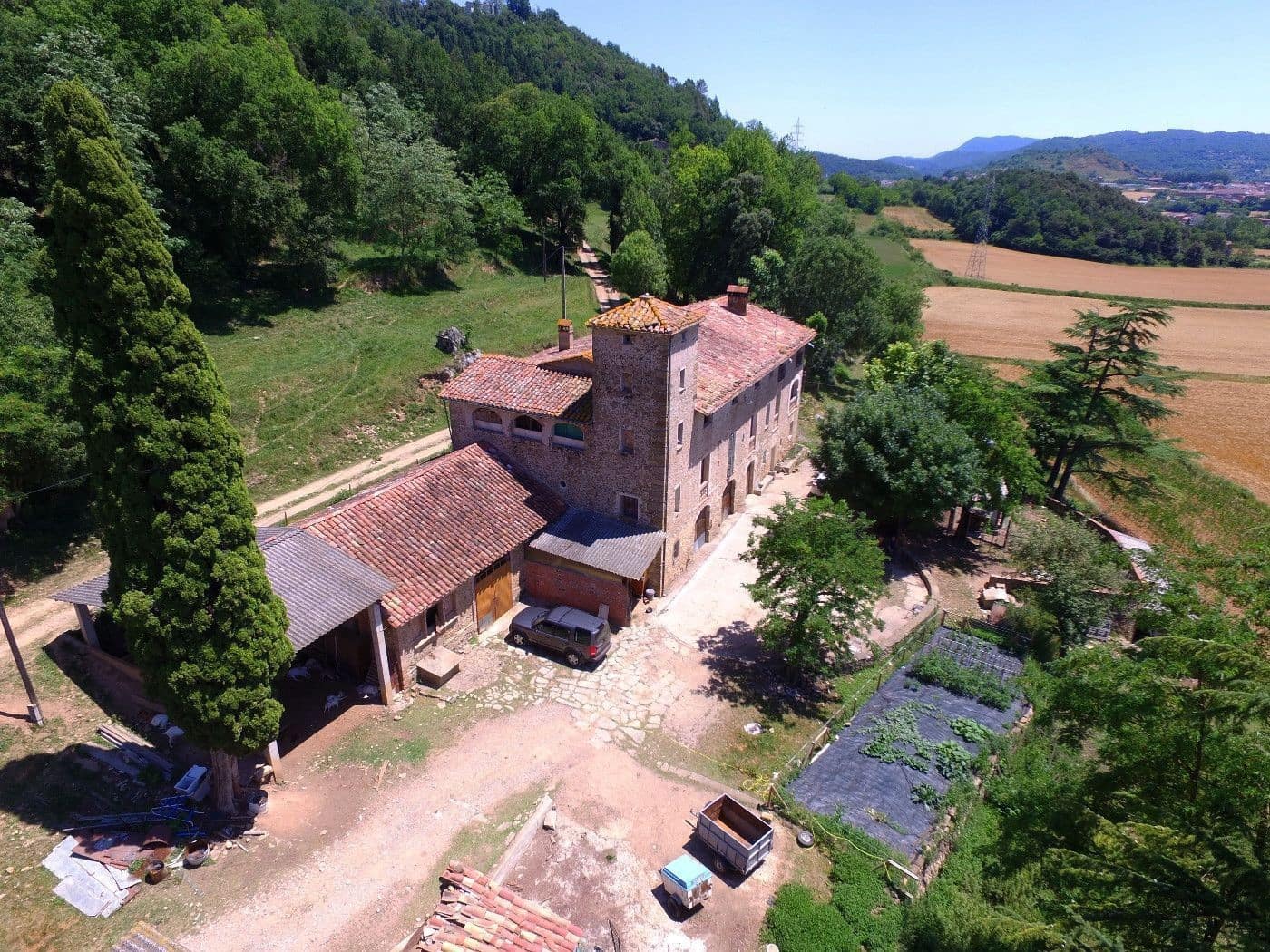 10 bedroom Finca/Country House for sale in Olot - € 850,000 (Ref: 9168690)