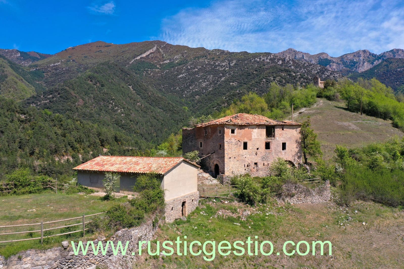 10 soveværelse Finca/Landehus til salg i Baga - € 430.000 (Ref: 9168691)