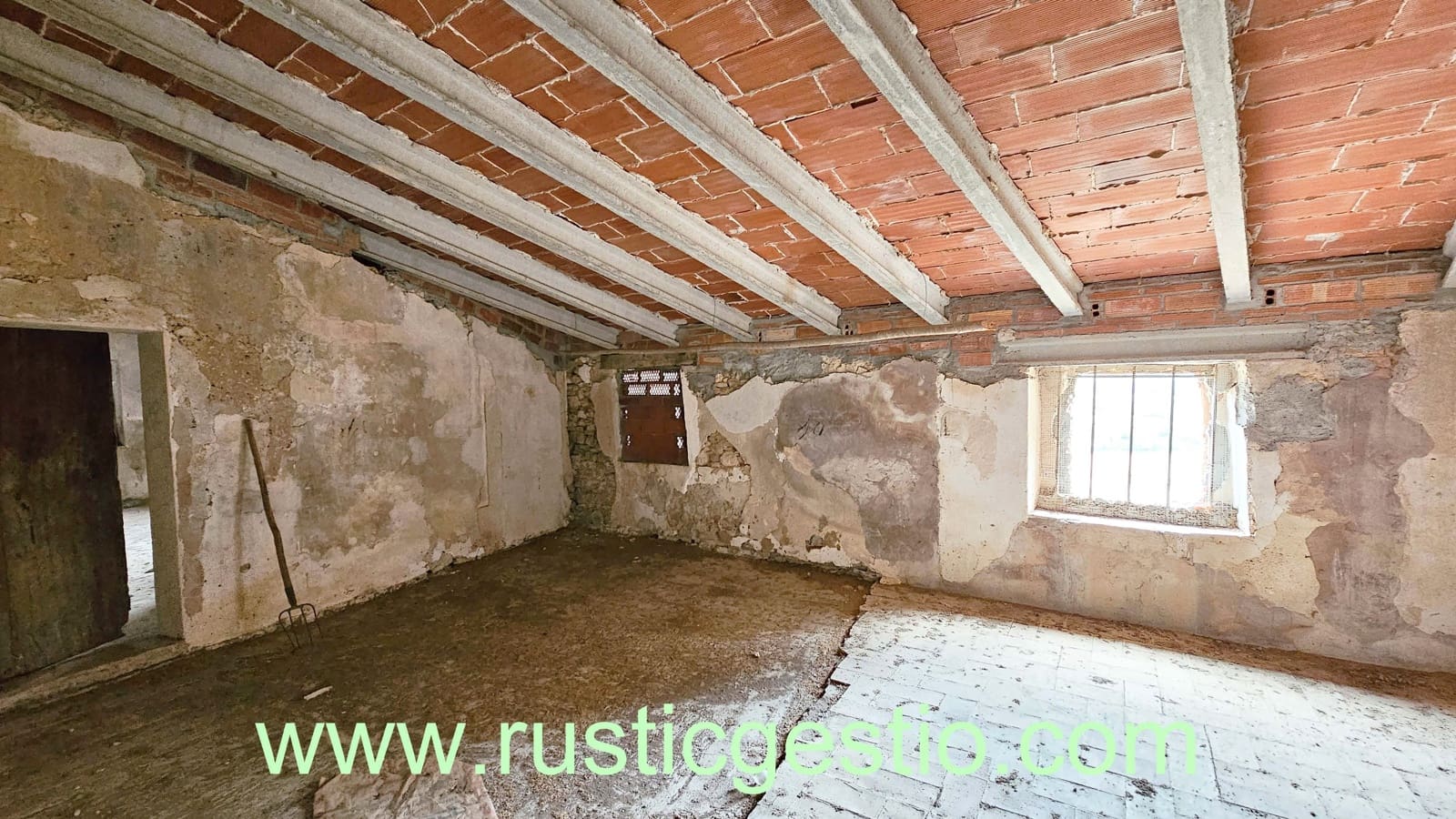 6 soveværelse Finca/Landehus til salg i Banyoles - € 700.000 (Ref: 9168692)