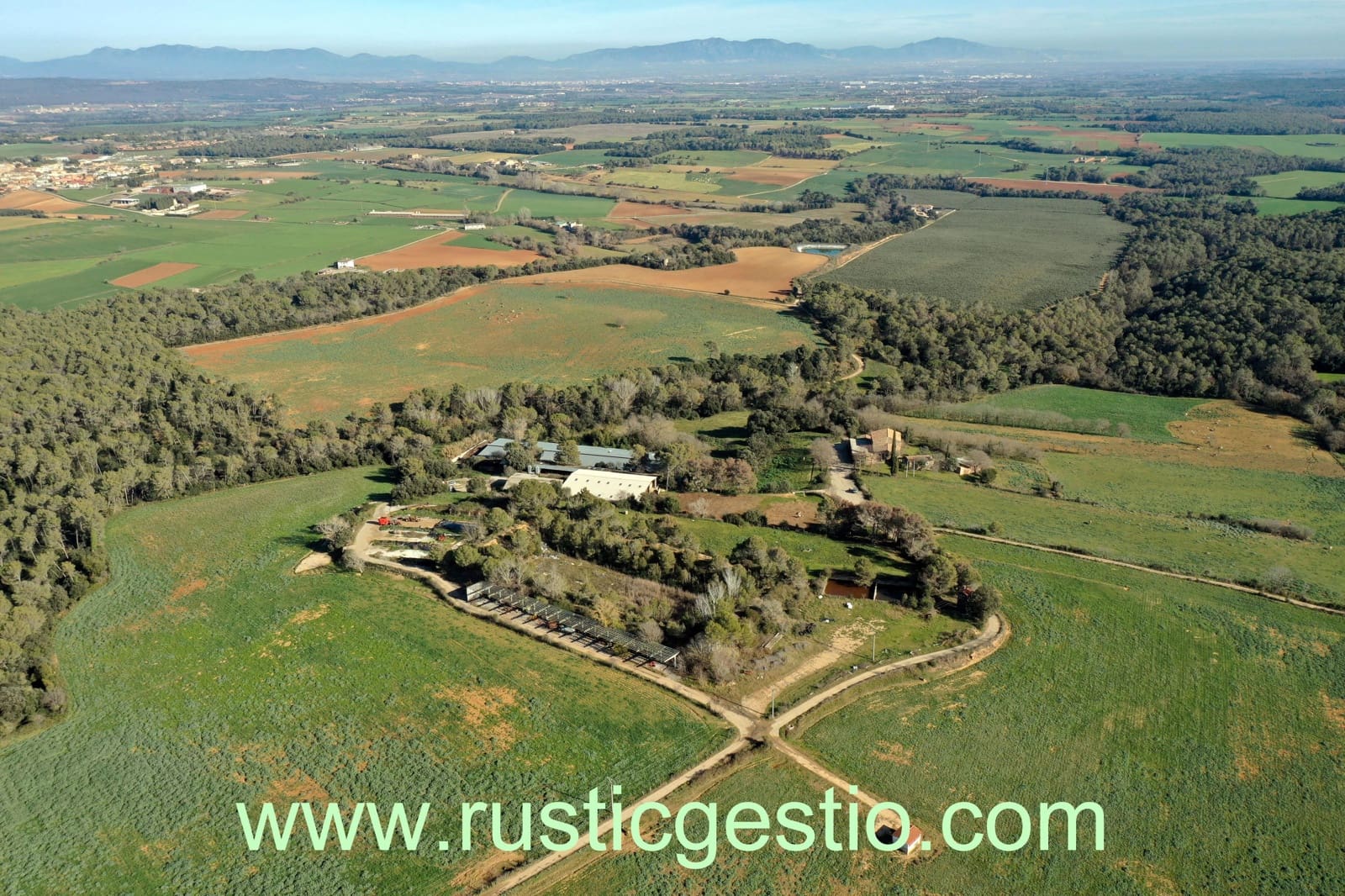 6 soveværelse Finca/Landehus til salg i Navata - € 2.200.000 (Ref: 9168693)