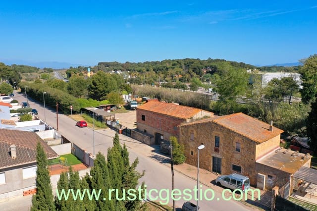 5 soveværelse Finca/Landehus til salg i L'Escala - € 800.000 (Ref: 9168695)