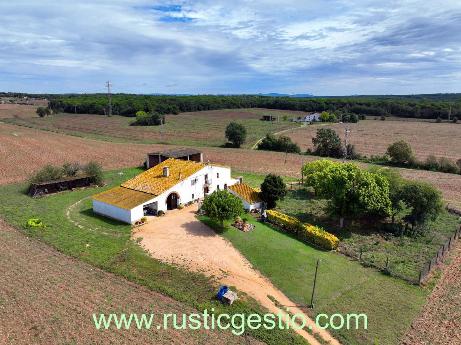 5 soverom Finca/Herregård til salgs i Sils med garasje - € 550 000 (Ref: 9282696)