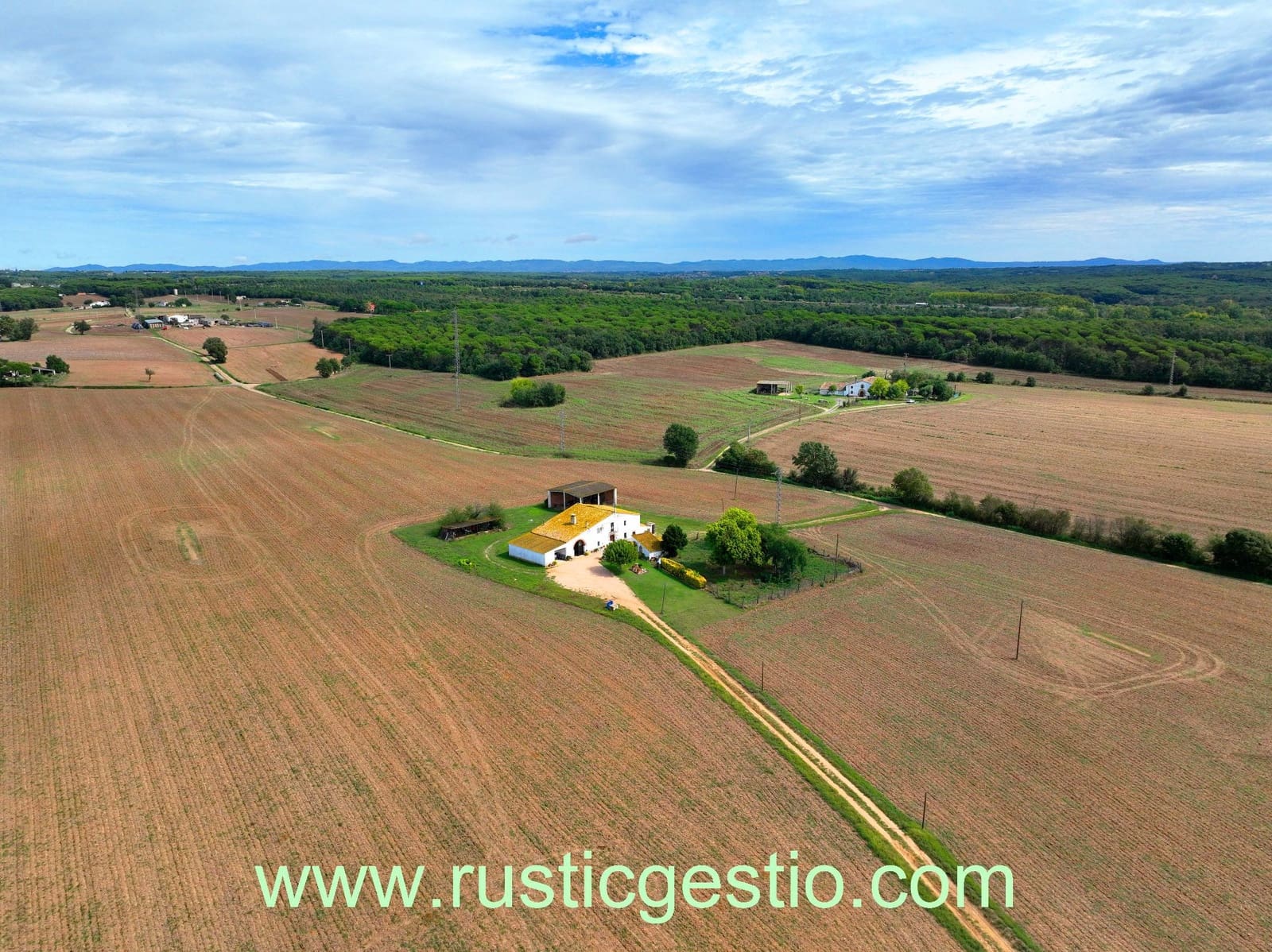 5 soverom Finca/Herregård til salgs i Sils med garasje - € 550 000 (Ref: 9282696)