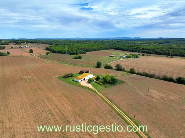 5 soverom Finca/Herregård til salgs i Sils med garasje - € 550 000 (Ref: 9282696)