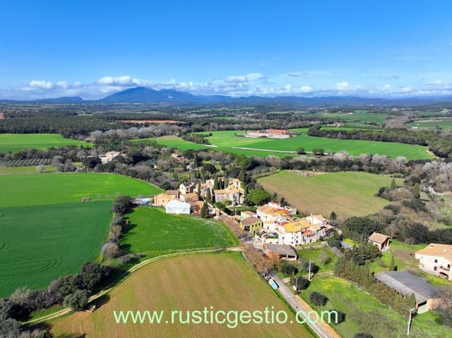 4 soverom Finca/Herregård til salgs i Navata med svømmebasseng garasje - € 995 000 (Ref: 9295899)