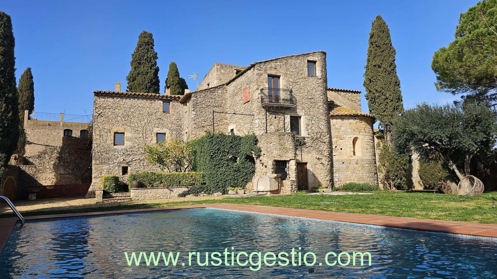 4 soverom Finca/Herregård til salgs i Navata med svømmebasseng garasje - € 995 000 (Ref: 9295899)