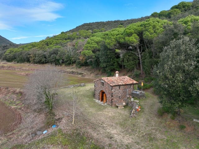 1 slaapkamer Finca/Landhuis te koop in Sant Martí de Llémena - € 250.000 (Ref: 9500270)