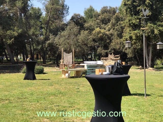 9 chambre Finca/Maison de Campagne à vendre à Calders avec piscine garage - 2 000 000 € (Ref: 9530956)