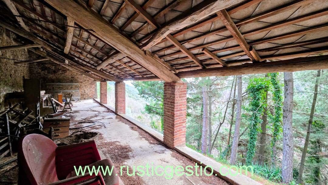 3 bedroom Finca/Country House for sale in Sant Hilari Sacalm - € 325,000 (Ref: 9550343)