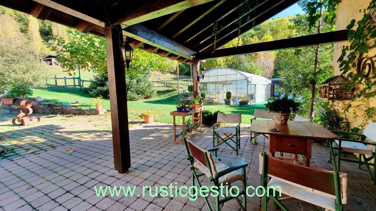 15 bedroom Hotel for sale in Planoles with pool garage - € 849,000 (Ref: 9550344)