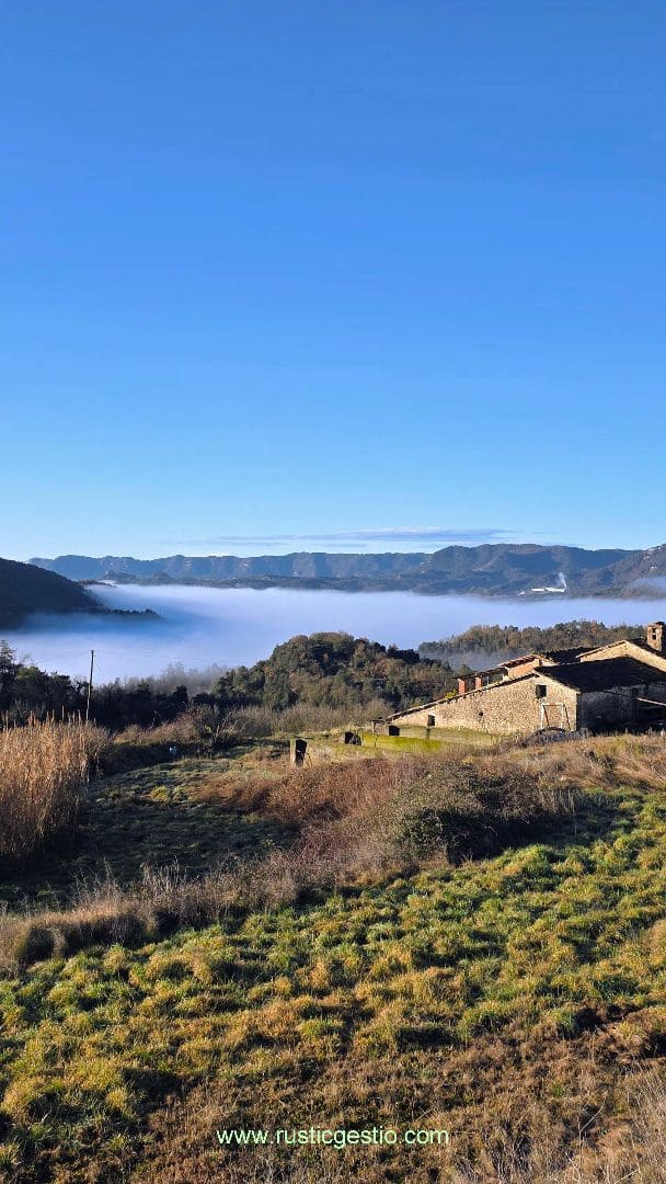 4 sovrum Finca/Hus på landet till salu i Santa Maria de Besora med garage - 425 000 € (Ref: 9573491)