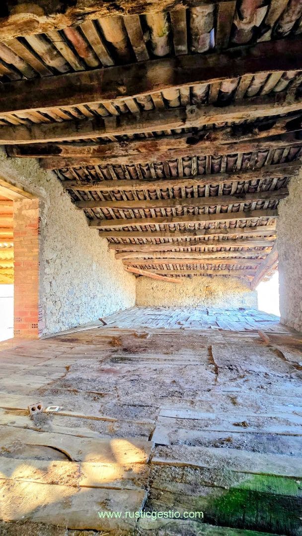 4 sovrum Finca/Hus på landet till salu i Santa Maria de Besora med garage - 425 000 € (Ref: 9573491)