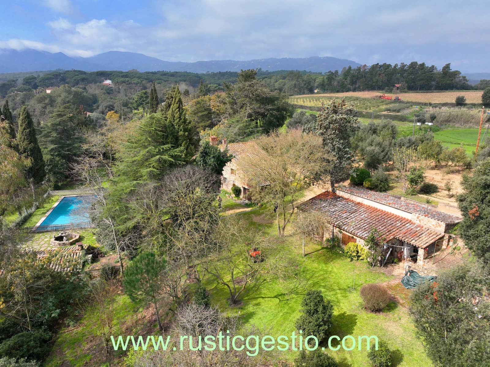 5 chambre Finca/Maison de Campagne à vendre à Tordera avec piscine - 608 000 € (Ref: 9685654)