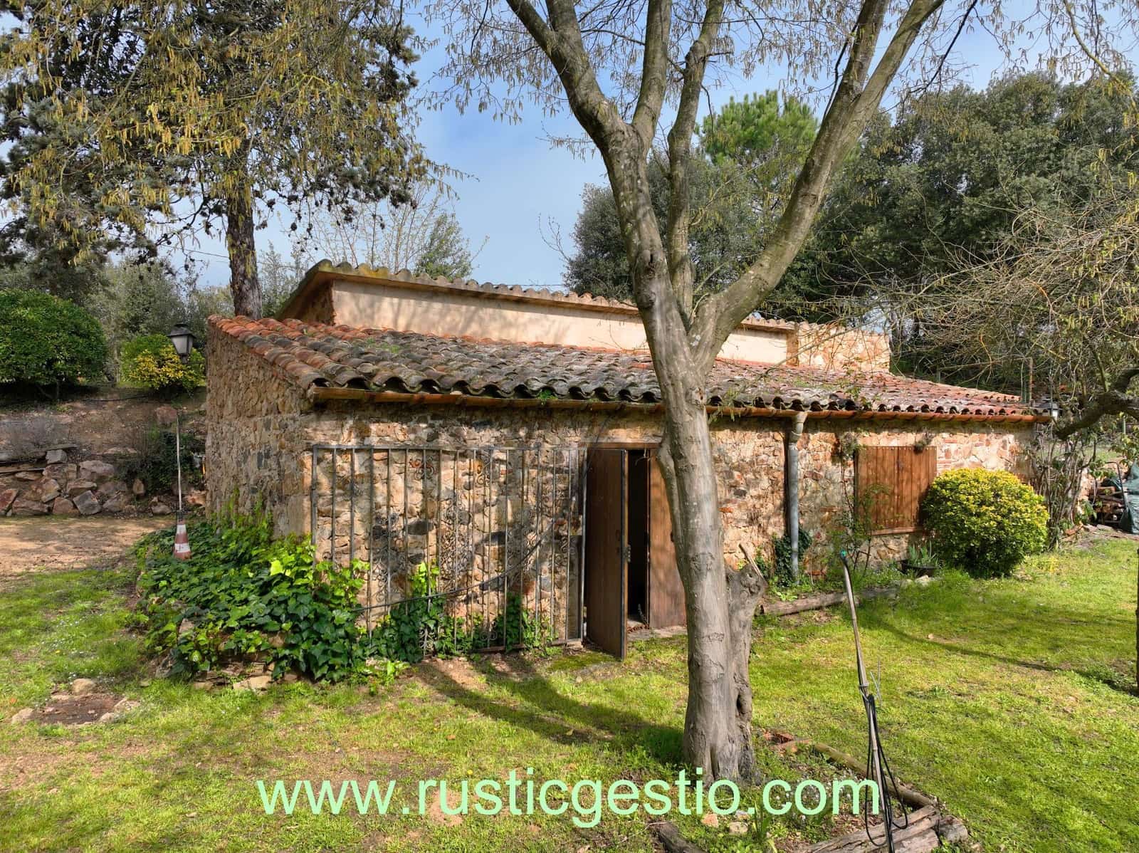 5 chambre Finca/Maison de Campagne à vendre à Tordera avec piscine - 608 000 € (Ref: 9685654)