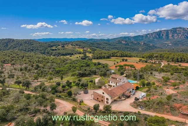 10 bedroom Finca/Country House for sale in Castellar del Vallès with pool garage - € 1,950,000 (Ref: 9774369)
