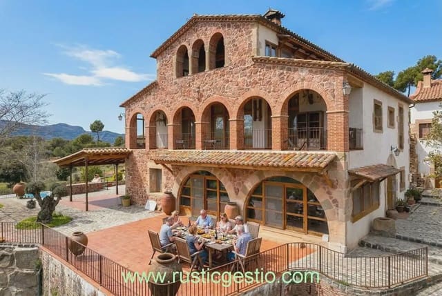 10 bedroom Finca/Country House for sale in Castellar del Vallès with pool garage - € 1,950,000 (Ref: 9774369)