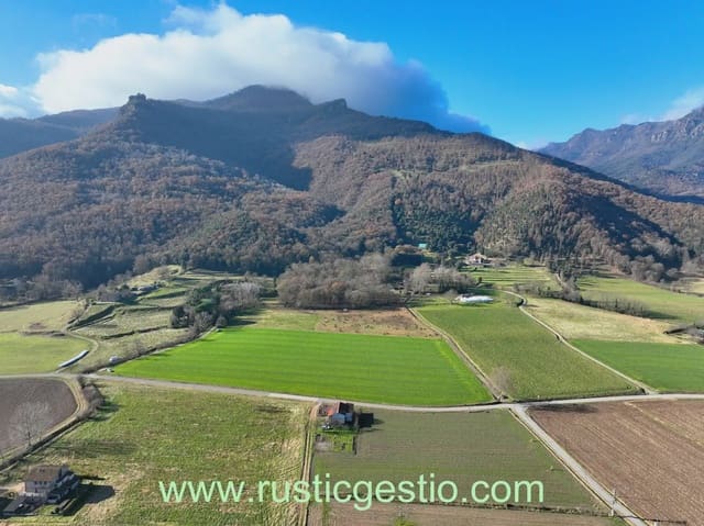25 Zimmer Finca/Landgut zu verkaufen in La Vall d'en Bas - 1.500.000 € (Ref: 9803789)