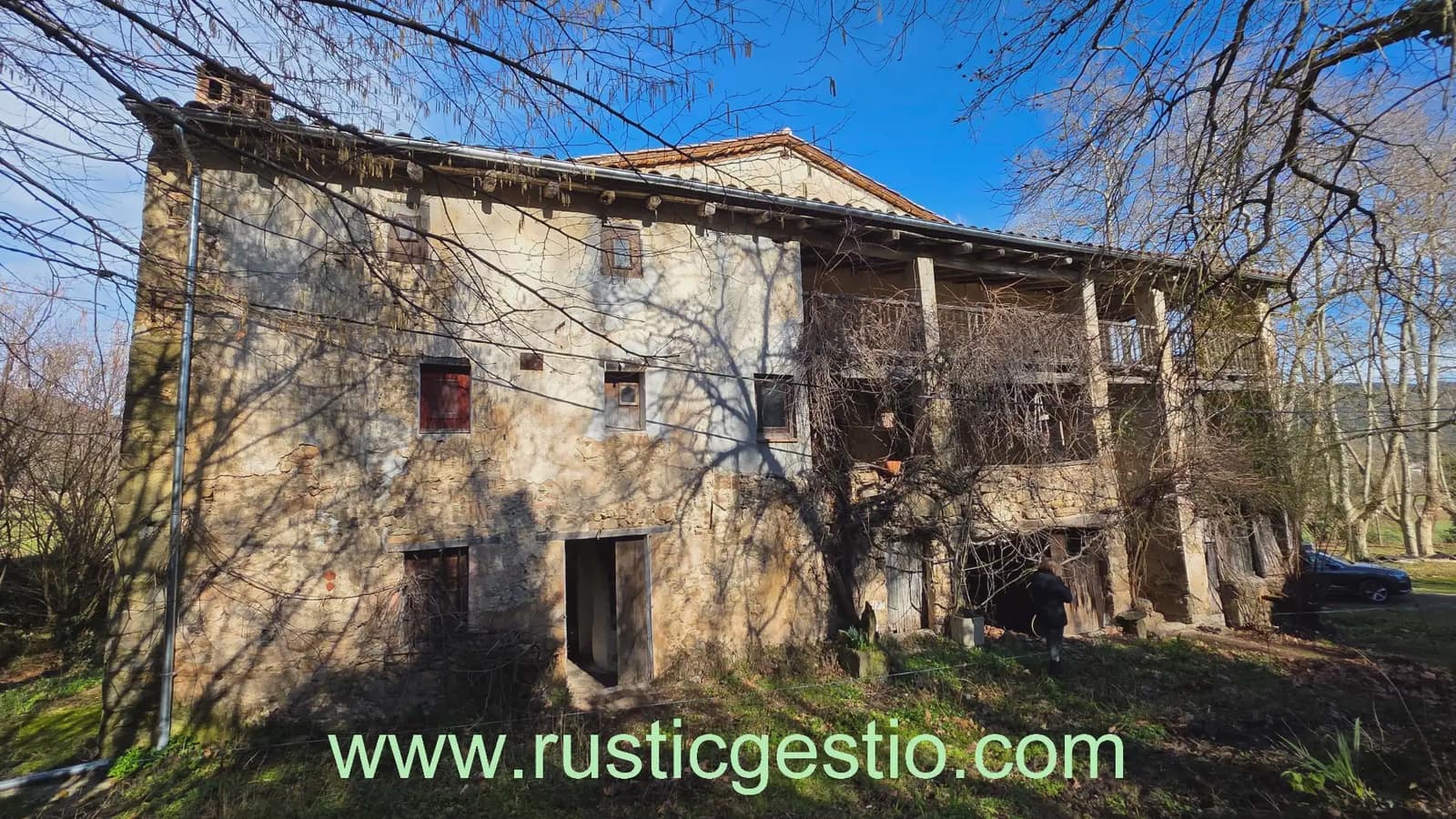 25 bedroom Finca/Country House for sale in La Vall d'en Bas - € 1,500,000 (Ref: 9803789)