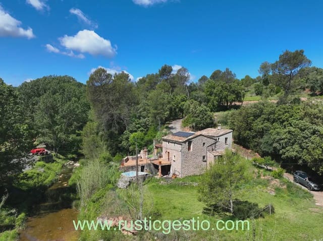 Finca/Casa Rural de 1 habitación en Sant Salvador de Guardiola en venta con piscina - 350.000 € (Ref: 9862394)