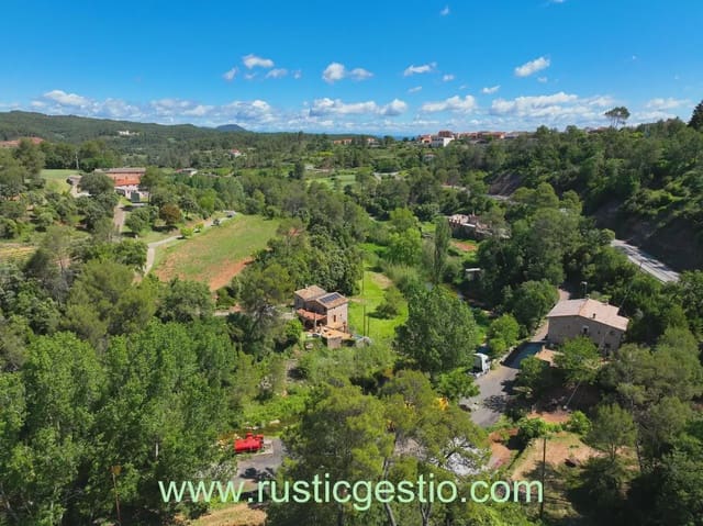 Finca/Casa Rural de 1 habitación en Sant Salvador de Guardiola en venta con piscina - 350.000 € (Ref: 9862394)