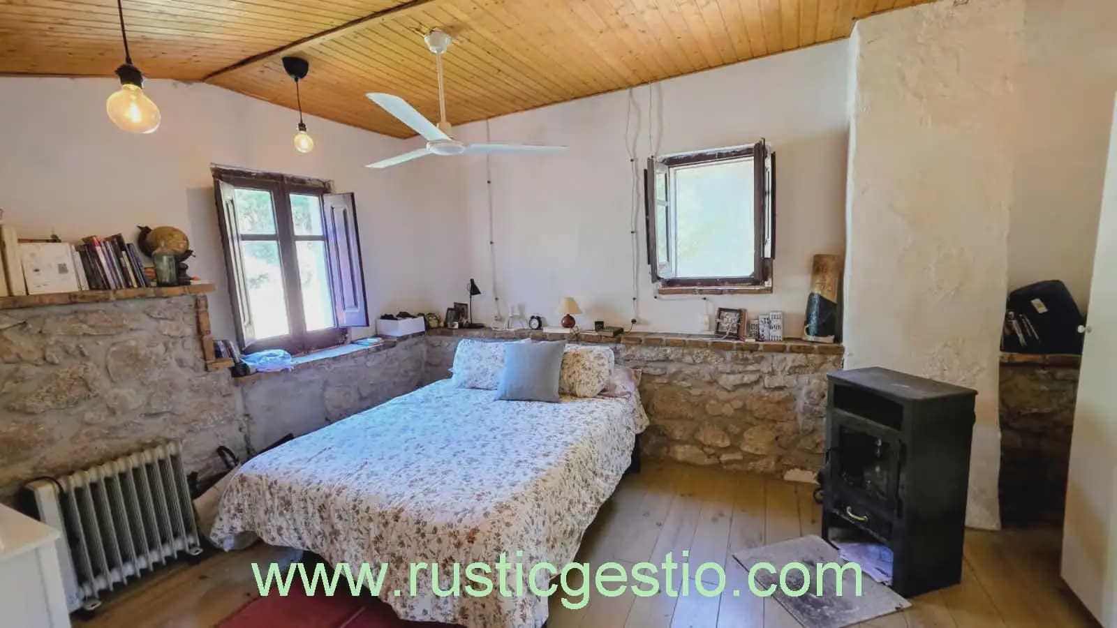 Finca/Casa Rural de 1 habitación en Sant Salvador de Guardiola en venta con piscina - 350.000 € (Ref: 9862394)