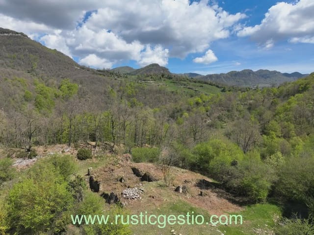 Ruin for sale in Vidrà - € 180,000 (Ref: 9895408)