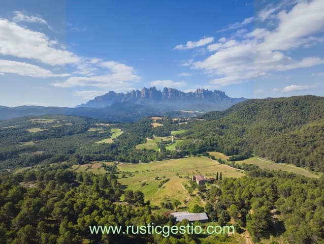 5 soveværelse Finca/Landehus til salg i Castellgalí med garage - € 650.000 (Ref: 9936730)